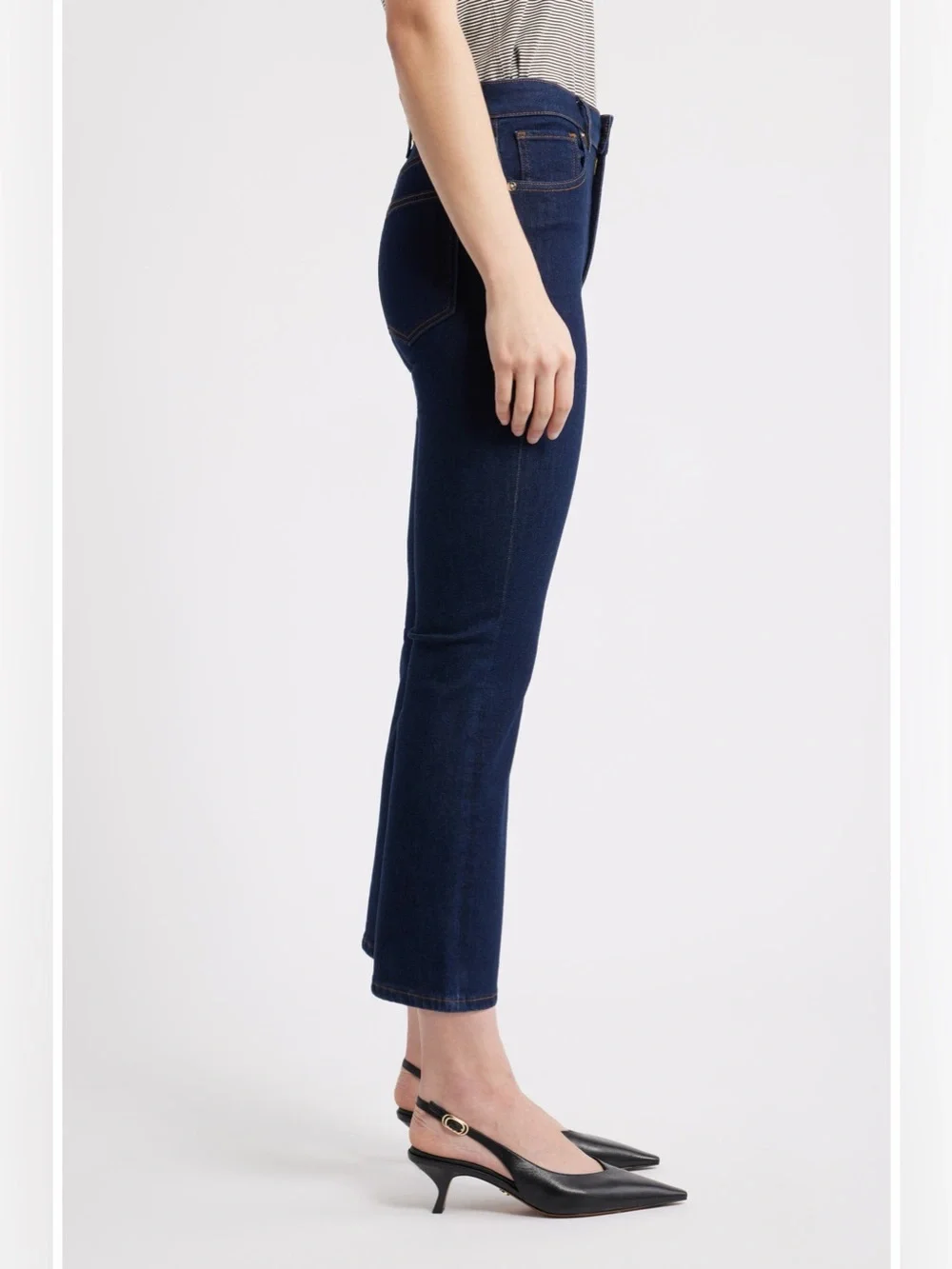 Frame The Reboot High Waist Crop Flare Jeans - Picture 3 of 9